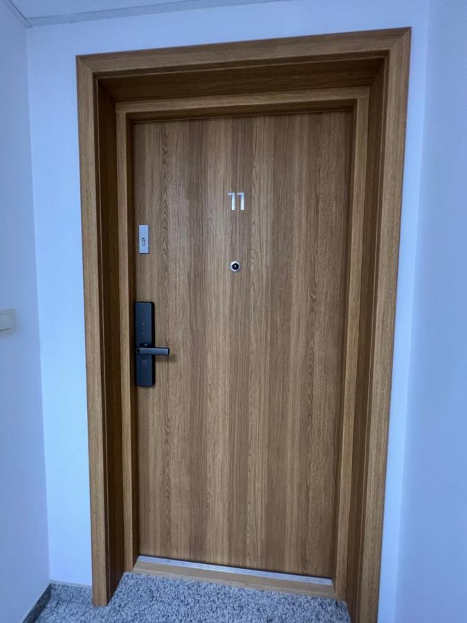 Premium Apartment Eleven Zator Eksteriør bilde